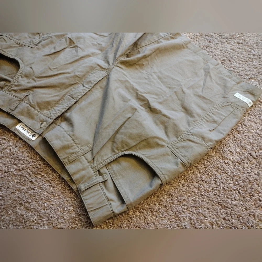Columbia Men's Olive Cargo Outdoor Sportswear Casual Shorts Men's 42